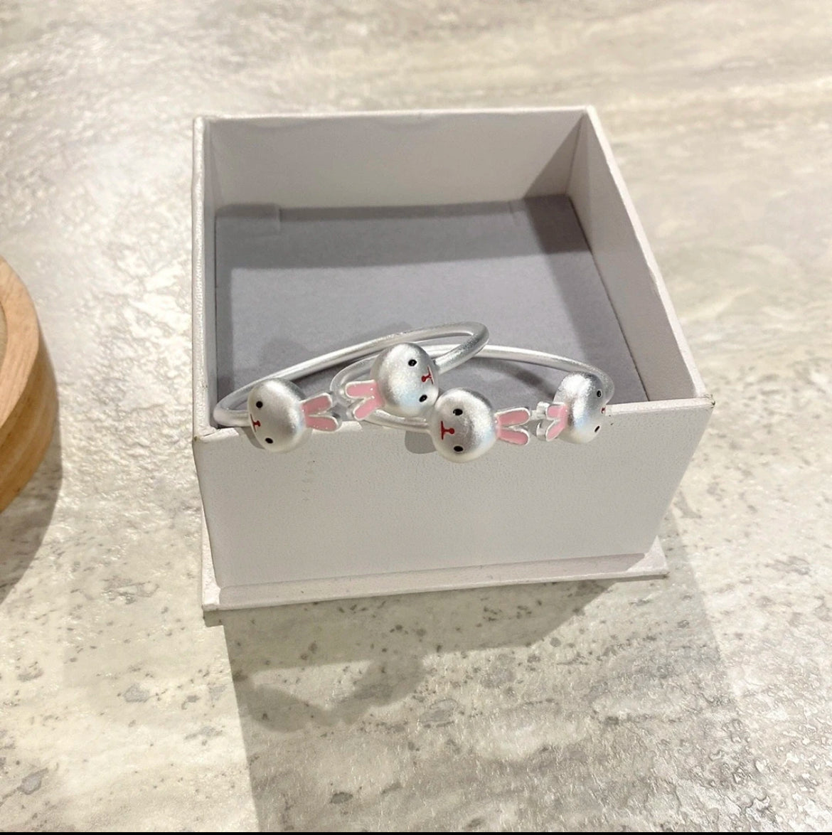 Bloomy Bunny Bangle Bracelet